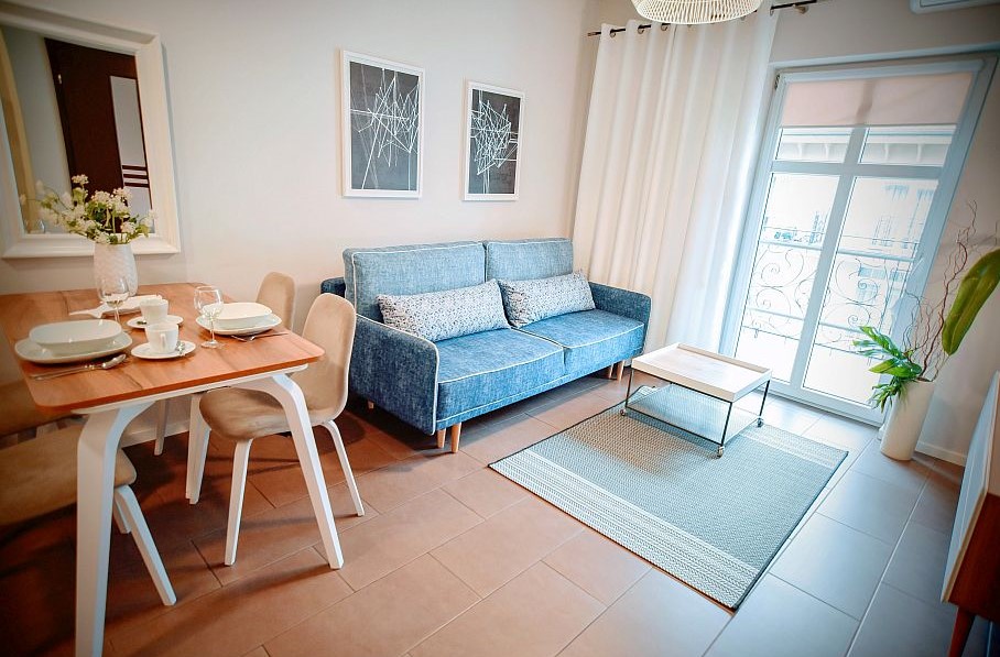 Apartament z sypialnią dla 2-4 osób przy Promenadzie - ul. Uzdrowiskowa 7,9,11 - Apartamenty na wynajem Świnoujście, z garażem, balkonem, blisko morza i promenady